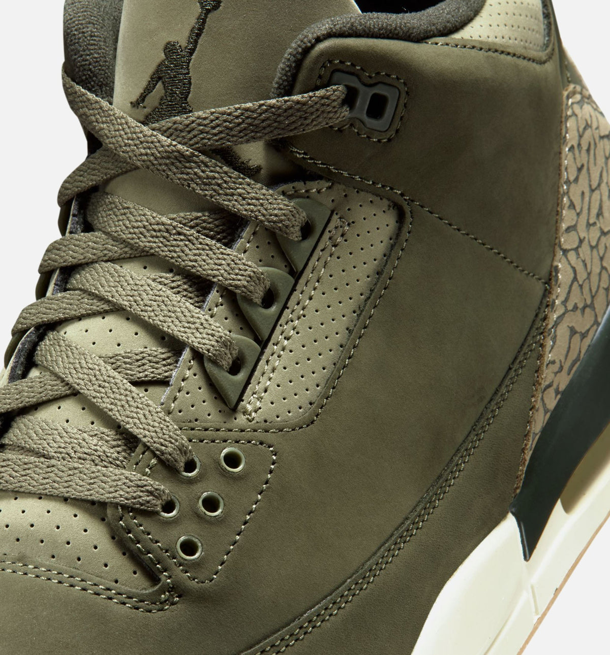 Air Jordan 3 Retro Medium Olive Men's Sneakers - Medium Olive/Sequoia/Sail