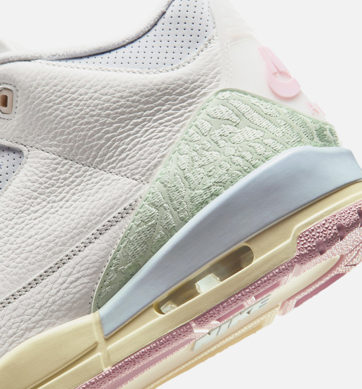 Air Jordan 3 Retro Sail And Jade Aura Men's Sneakers - Sail/Jade Aura/Iced Carmine
