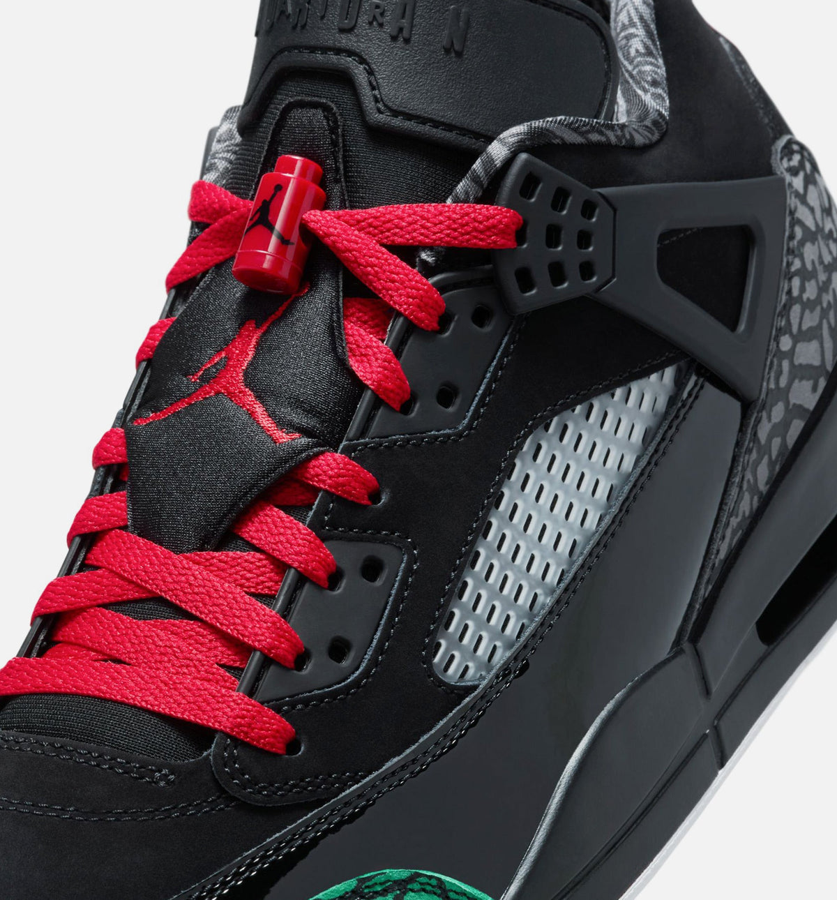 Spizike Low Men's Lifestyle Sneakers - Black / Classic Green / White / Varsity Red